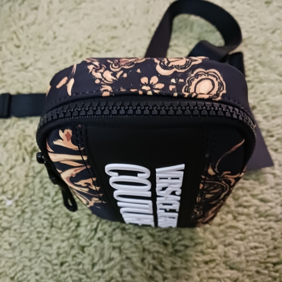 Versace unisex belt bag - Picture 4 of 6